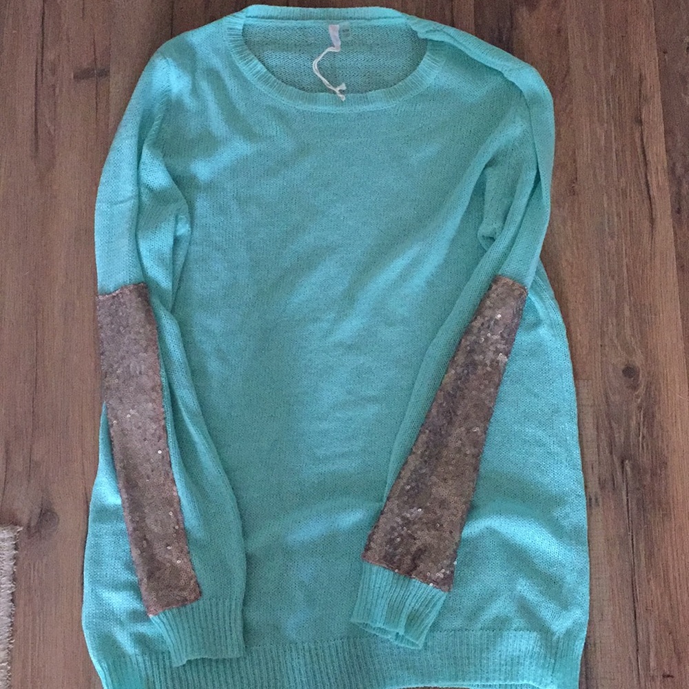 Maternity sweater